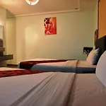 Le Hotel Kota Kinabalu